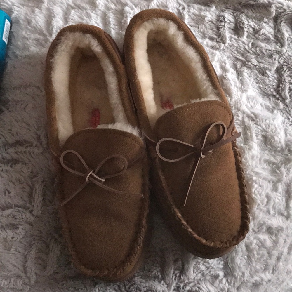 💥EASTERN MOUNTAIN SPORTS💥moccasins NEVER WORN